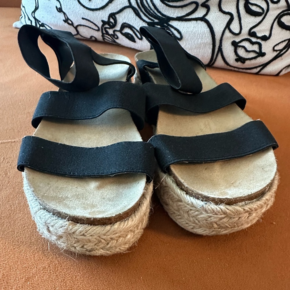 Esprit Black and Cream Espadrille Shoes with Platform Sole